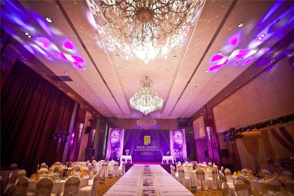 Shenyang Haiyun Jinjiang International Hotel Esterno foto