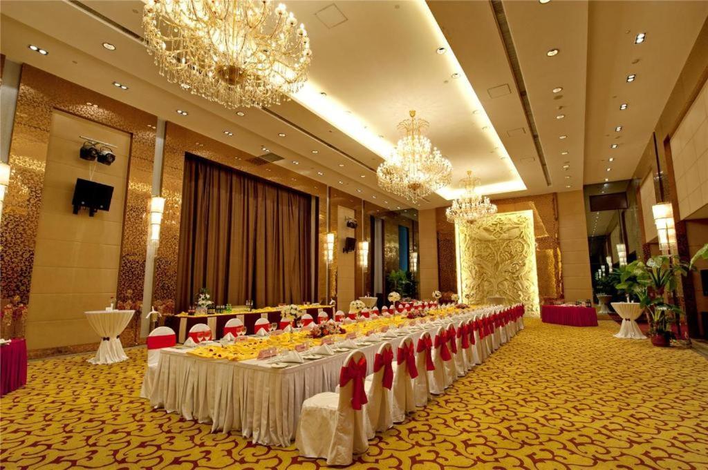Shenyang Haiyun Jinjiang International Hotel Esterno foto